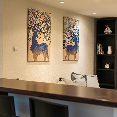 Cosy Corner - Entire Near Oktogon *